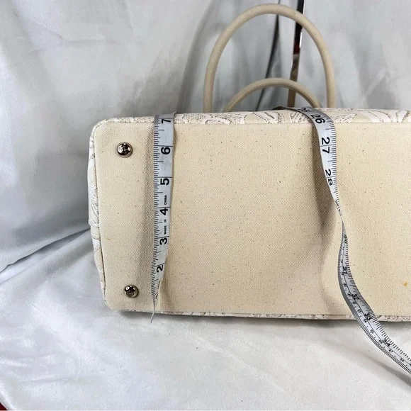 Oscar De La Renta Floral CanvasTote for Neiman Marcus/Target - Picture 11 of 12